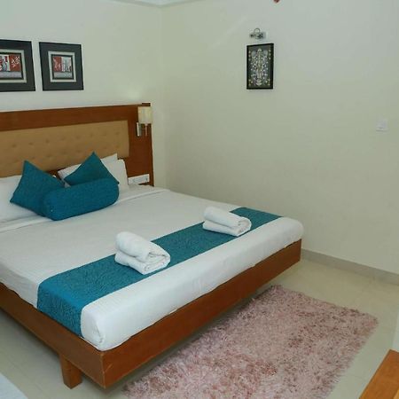 Vishnu Inn Guruvayur Bagian luar foto