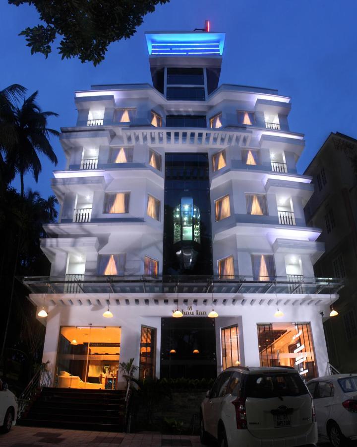 Vishnu Inn Guruvayur Bagian luar foto